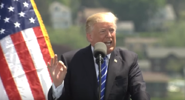 Trump se plânge, în faţa scandalurilor, de un tratament nedrept - VIDEO
