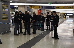 Un atacator a înjunghiat un poliţist şi un soldat în principala gară din Milano