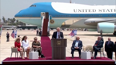 Trump afirmă la sosirea în Israel că există o ”rară oportunitate” de pace. FOTO. VIDEO