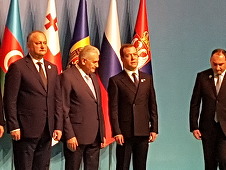 Dodon dă asigurări, la summitul OCEMN, că R. Moldova va coopera cu toţi partenerii săi, atât din Vest, cât şi din Est