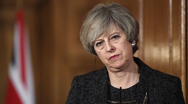 May convoacă o reuniune a comitetului COBRA; campania electorală a fost suspendată