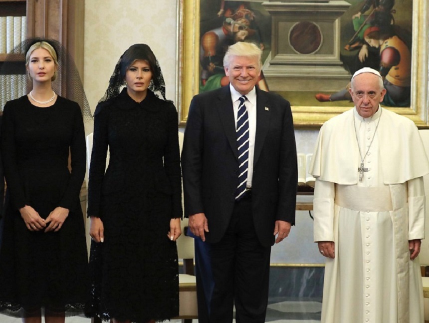 Trump descrie drept „fantastică” întâlnirea cu Papa; Vaticanul  îşi exprimă speranţa pentru o „colaborare senină” cu SUA