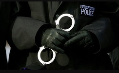 Doi bărbaţi arestaţi şi o femeie eliberată în urma atentatului de la Manchester