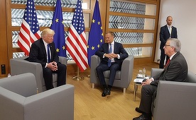 UE are un preşedinte în plus, îi spune Juncker în glumă lui Trump, la întâlnirea cu Tusk