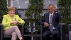 Obama, primit ca o vedetă rock la Poarta Brandenburg, îl critică pe Trump într-o dezbatere publică alături de Merkel - VIDEO