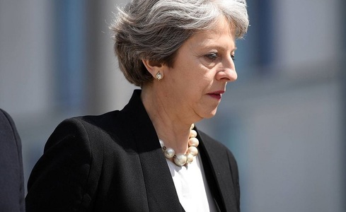 Premierul May susţine că parteneriatul de împărtăşire a informaţiilor se bazează pe încredere între Londra şi Washington