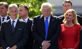 Trump l-a împins pe premierul Muntenegrului pentru a ajunge în faţă la summitul NATO. VIDEO