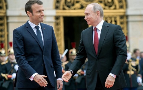 Macron şi Putin convin asupra necesităţii unui summit pe tema conflictului din Ucraina