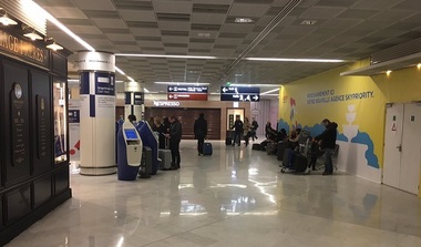 Aeroportul parizian Charles de Gaulle, evacuat în urma găsirii unui ”pachet suspect”