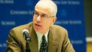 Profesorul de drept Daniel Richman de la Columbia confirmă pentru AP că a divulgat NYT conţinutul notelor lui Comey