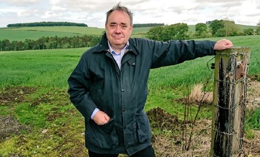 Fostul lider şi premier scoţian Alex Salmond îşi pierde mandatul în alegerile legislative britanice