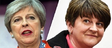 May mizează totul în întâlnirea cu şefa DUP Arlene Foster pentru a-i obţine sprijinul şi a rămâne la putere