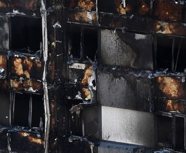Izolaţia de la Grenfell Tower este interzisă în Marea Britanie, spune ministrul de Finanţe de la Londra