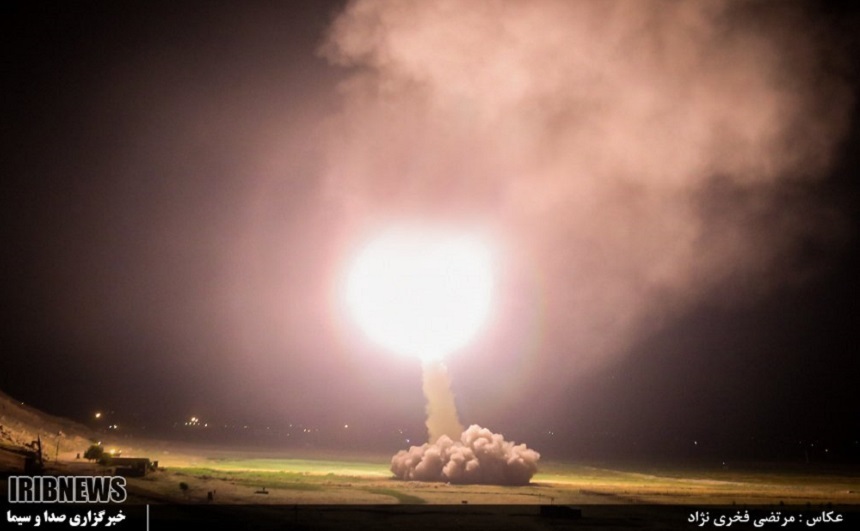 Iranul trage, pentru prima oară în ultimii 30 de ani, şase rachete în Siria, un mesaj adresat inamicilor săi Arabia, Saudită, SUA şi Israelul