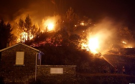 Lupta cu incendiul de pădure din Portugalia continuă, în timp ce bilanţul victimelor a ajuns la 63