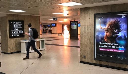 Autorităţile anunţă că militari au ”neutralizat” o persoană în gara Centrală din Bruxelles în urma unei explozii