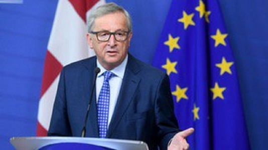 Juncker apreciază propunerile lui May privind drepturile cetăţenilor UE din Marea Britanie drept "un prim pas", dar afirmă că este "insuficient"