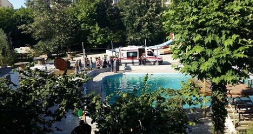 Trei copii şi doi adulţi mor electrocutaţi într-un parc acvatic în Turcia