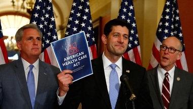 Abrogarea Obamacare de către republicani în dificultate, după ce un raport arată că 49 de milioane de americani vor fi scoşi din sistemul asigurărilor de sănătate în 2026