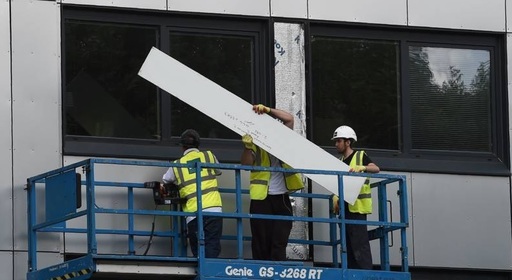 Autorităţile germane au evacuat un bloc turn din Wuppertal din cauza unei izolaţii similare cu cea de la Grenfell Tower