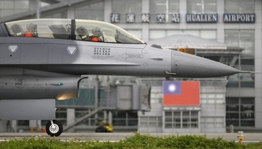 Washingtonul autorizează o vânzare de armament în valoare de 1,3 miliarde de dolari către Taiwan