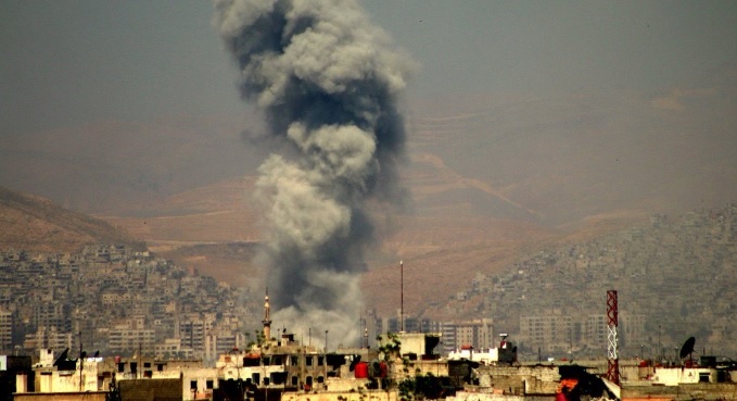 Bilanţul a crescut la 18 morţi în urma atentatului cu maşină-capcană din Damasc