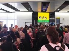 Aeroportul Heathrow a fost evacuat, pentru a doua oară în câteva zile, în urma unei alarme de incendiu
