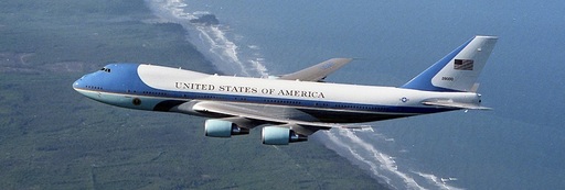 Preşedintele Trump a plecat spre Paris, lăsând în urmă noi controverse legate de Rusia