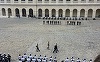 Trump, primit oficial de Macron la Invalides. VIDEO