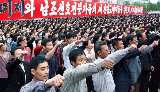 Execuţii în public în Coreea de Nord pentru furt şi distribuirea unor materiale de presă din Sud - raport