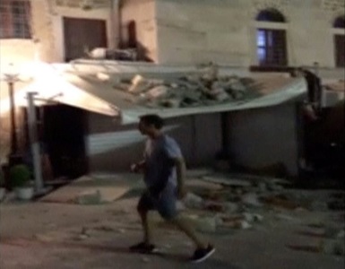 Cele două victime ale seismului din Grecia sunt un turc şi un suedez