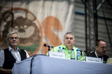 Premierul Orban a declarat la Băile Tuşnad că Ungaria va sprijini Polonia în lupta cu ”inchiziţia” Uniunii Europene