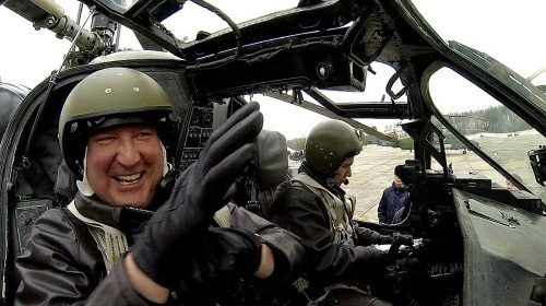Rogozin le-a transmis autorităţilor moldovene că poate veni cu elicopterul sau motocicleta în Republica Moldova   