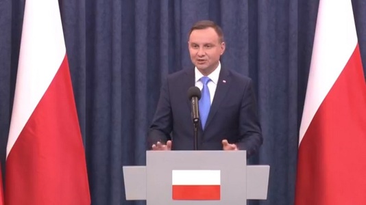 Preşedintele polonez blochează prin veto două legi controversate pentru reformarea sistemului judiciar