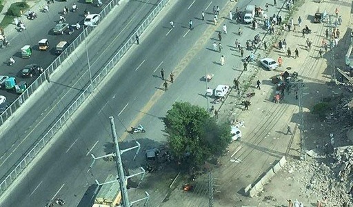 Talibanii au revendicat un atentat sinucigaş, în care şi-au pierdut viaţa 25 de persoane, în special poliţişti din Lahore