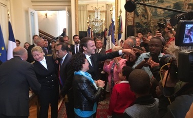 Franţa vrea să creeze ”încă din această vară” centre de examinare a cererilor de azil în Libia, anunţă Macron la un centru de primire a migranţilor la Orléans
