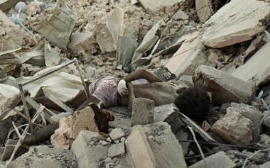 Militari irakieni formaţi de SUA au executat sumar prizonieri la Mosul, denunţă HRW