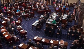 Senatul american a aprobat cu o majoritate covârşitoare noi sancţiuni vizând Rusia
