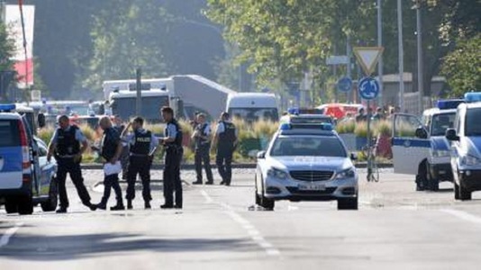 UPDATE - Doi morţi şi mai mulţi răniţi într-un atac armat la o discotecă din Germania. Anchetatorii exclud pista unui atac terorist
