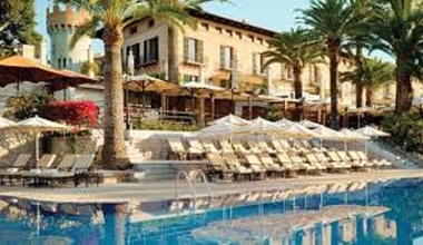 Hotelurile din Spania se luptă cu un val de acuzaţii false de toxiinfecţii alimentare din partea britanicilor