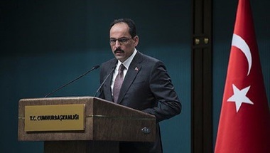 Erdogan îi înlocuieşte în funcţii pe comandanţii forţelor terestre, navale şi aeriene, anunţă preşedinţia