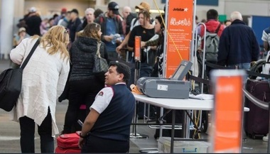 Anchetatorii australieni au pus sub inculpare doi bărbaţi pentru complotul terorist de la aeroportul Sydney