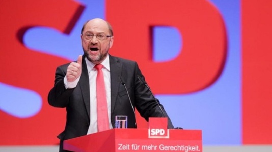 Germania: Schulz vrea să rămâne la conducerea social-democraţilor, chiar dacă nu o învinge în alegerile generale pe Merkel