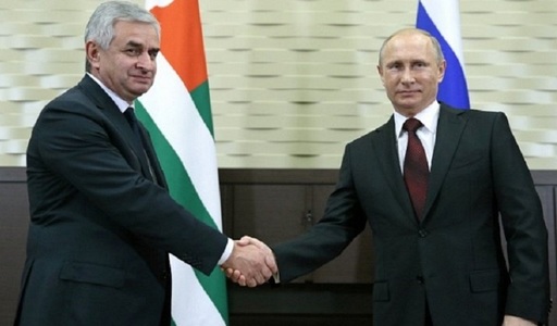 Putin garantează în Abhazia ”securitatea şi autodeterminarea” regiunii secesioniste georgiene, Tbilisi protestează