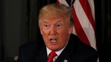 Trump ameninţă cu ”focul” şi ”furia” Coreea de Nord, dacă Phenianul îşi continuă ameninţările