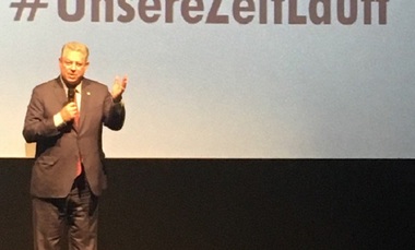 Preşedinţia lui Trump ar putea să se termine prematur din ”motive etice”, afirmă Al Gore la Berlin