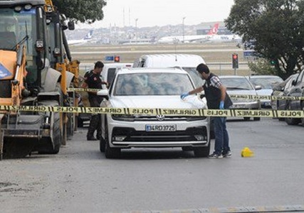 Hoţi înarmaţi au jefuit o maşină la Istanbul şi au furat două milioane de dolari