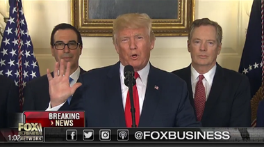Beijingul ameninţă SUA cu represalii după ce Trump acuză China de furt de proprietate intelectuală şi lansează o anchetă