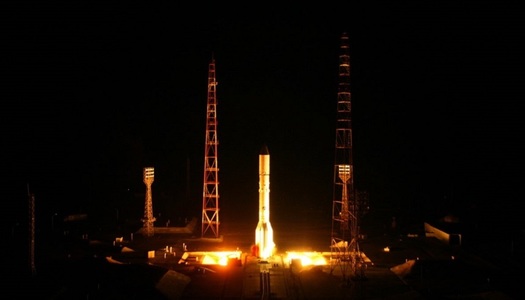Rusia lansează cu succes o rachetă de tip Proton cu un satelit militar la bord, după o serie de incidente
