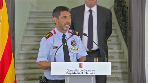 Şoferul camionetei de la Barcelona nu a fost identificat; trei marocani şi un spaniol arestaţi în legătură cu dublul atentat, anunţă Trapero